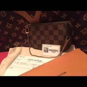 💯Authentic Pochette accessories